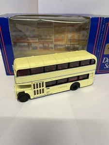 EFE De-Luxe 14003DL Bristol FLF Lodekka Crossville Coach Diecast Bus Boxed - Picture 1 of 5