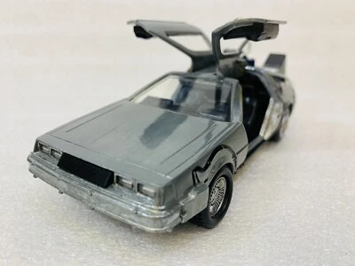 Coche diecast Back To The Future Delorean Time Machine 1/32 de Jada Foto 1 de 4