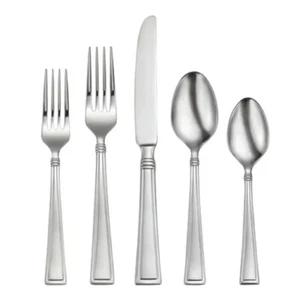 Oneida BUTLER (GLOSSY) - Stainless Steel 45pc. Flatware Set (Service for Eight) - Picture 1 of 1