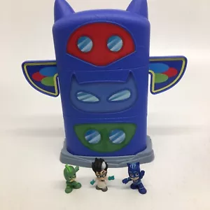 Cuartel general plegable N Go de máscaras PJ -incompleto- y 3 mini figuras de 1 1/2" de alto - Imagen 1 de 16