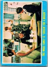 1976 Topps Happy Days #26 This Whole Family Is Cruisin for a Bruisin  V35884