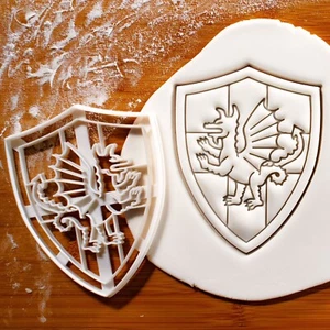 Medieval Shield cookie cutter - Middle Ages, Knights, warrior, dragon, Templars - Picture 1 of 5