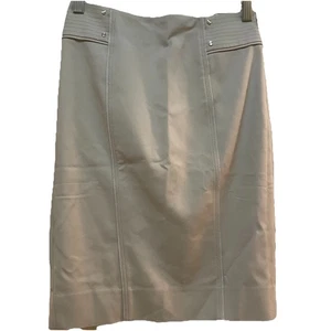 Falda WHITE HOUSE BLACK MARKET Beige Forma Perfecta Talla 00 Nueva con Etiquetas Precio de venta sugerido por el fabricante 79 USD - Imagen 1 de 11