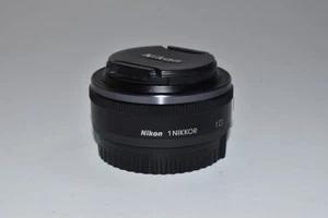 Lente Nikon 1 Nikkor 10 mm f/2,8 para Nikon 1 J1 J2 J3 J4 J5 V1 V2 V3 S1 negra - Imagen 1 de 5