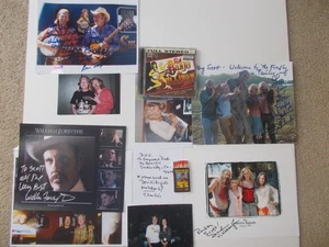 DEVILS REJECTS PROMO MATCHES + SET OF 4 SIGNED PHOTOS OF THE FIREFLY FAMILY 2005 - Bild 1 von 16