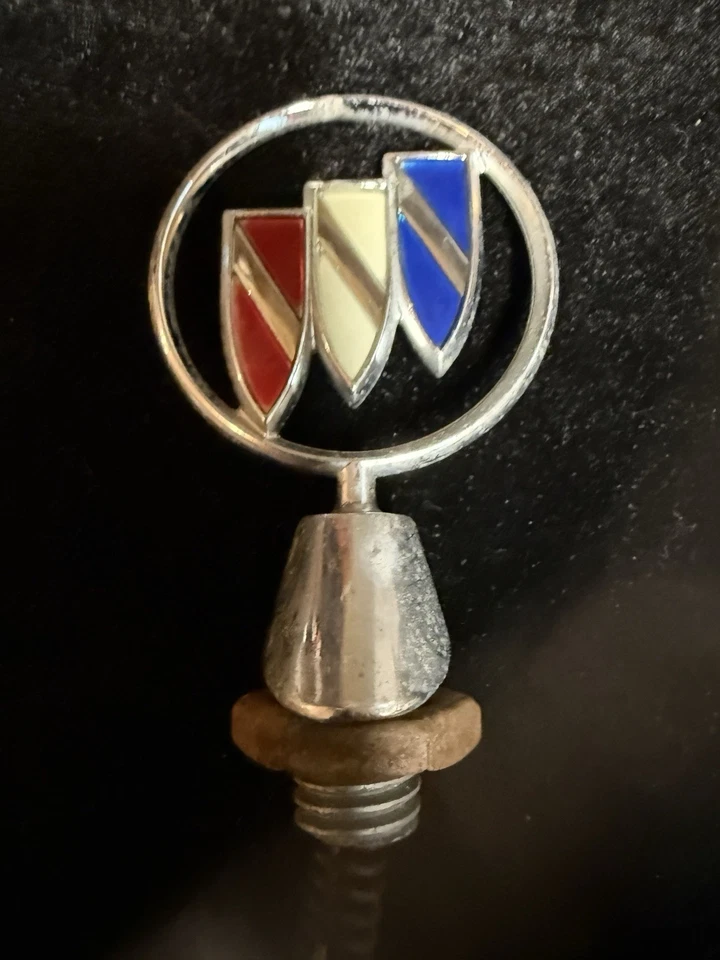 Buick Hood Ornament Emblem Skylark Regal Century LeSabre Somerset 1970 - Image 1 of 4