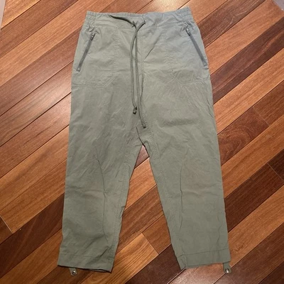 Pantalones capri Eddie Bauer para mujer de nailon verde oliva bolsillos senderismo al aire libre talla S Foto 1 de 4