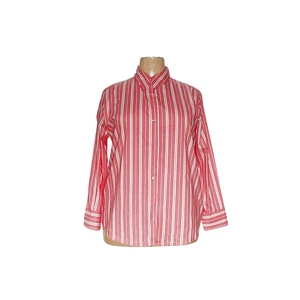 Top con botones multicolor ZARA - Imagen 1 de 4
