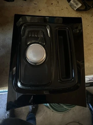 15-23 Chrysler 300 Automatic Gear Knob Selector - Image 1 of 4