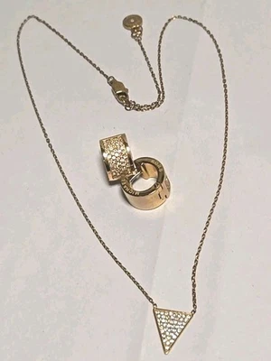 Juego de collar y pendientes colgantes triángulo brillante cristal pavé MICHAEL KORS  Foto 1 de 4