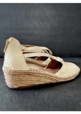 Alpargata Kenneth Cole Reaction Clo Talla 8 Marfil Tacón de Cuña Cremallera Espalda Elastizada Foto 1 de 4