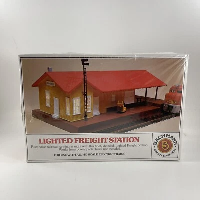 Bachmann Lighted Freight Station 46216 New Sealed Unopened Box - Image 1 of 4