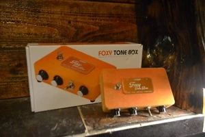Warm Audio Foxy Tone Box Oktave Fuzz - mit Box funktioniert einwandfrei - Bild 1 von 5
