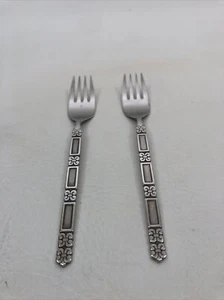 Oneida Community Stainless Madrid No Black Accent 2 Vintage Salad Forks Flatware - Picture 1 of 12
