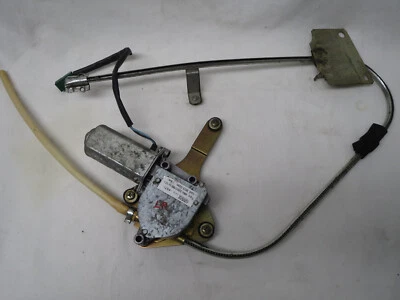 REGULADOR VENTANA TRASERA IZQUIERDA FÁBRICA ALFA ROMEO MILANO 75 161087400700 Foto 1 de 4