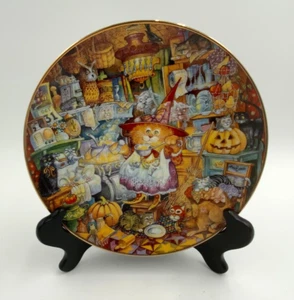 Plato coleccionable Franklin Mint Bill Bell 'Scaredy Cat' vacaciones de Halloween - Imagen 1 de 6