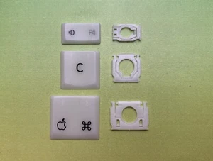 Eine Ersatz-Taste / Tastenkappe / Key Apple iBook G3 12“ / 14“ Tastatur Keyboard - Bild 1 von 6