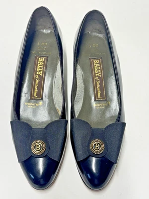 Bally of Switzerland Vtg Womens Shoes Size 7 N Black Bow Logo One Sole Missing - Image 1 of 4