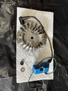 OEM Husqvarna 362 XP, 372 XP Schwungrad 537051606 und OEM Spule  - Bild 1 von 5