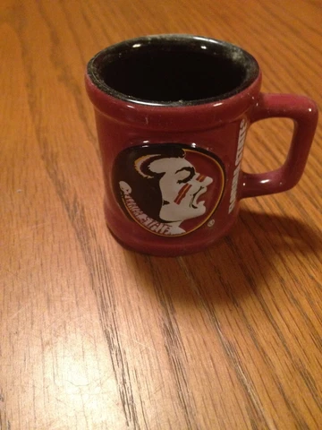 FLORIDA STATE SEMINOLES----------------- MUG SHOT GLASS Cover