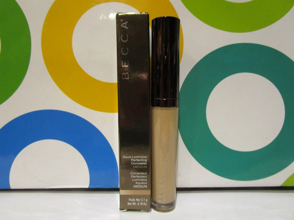 BECCA ~ CORRECTOR PERFECCIONADOR AQUA LUMINOSO ~ MEDIANO ~ 0,18 OZ EN CAJA Foto 1 de 1