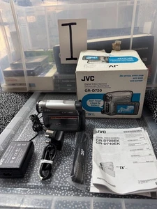 JVC GR-D720 Handheld MiniDV Camcorder Silver Tested Powers On- Boxed - Picture 1 of 9