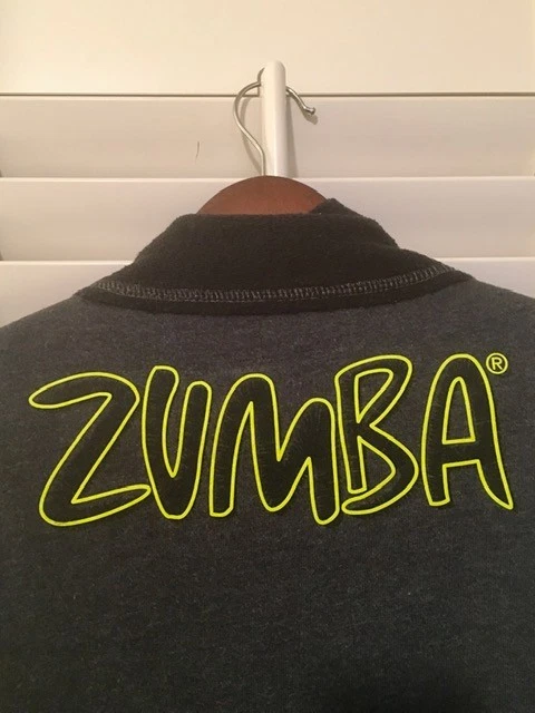 Chaleco Zumba Gris con Cremallera, Logo Tejido Ropa Activa con Acentos Verdes Vibrantes X Grande Foto 1 de 4