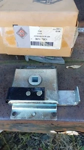 Cerradura International/Navistar 3674175C1 - Imagen 1 de 3