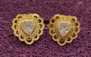 PENDIENTES PERFORADOS CORAZÓN FILIGRANA ORO AMARILLO 14K CON CIRCONITAS CÚBICAS - Imagen 1 de 6
