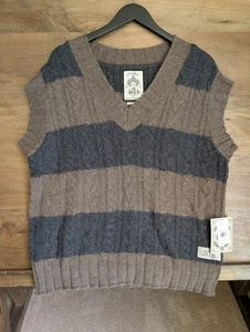 RVCA Chefs Kiss Sweater Vest Womens S Black Gray Striped Cable Knit V-Neck NWT - Picture 1 of 5