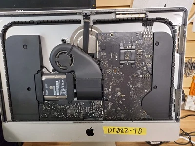 2017 iMac 21.5" i5 3.4 GHz No 4K Screen 8 Gb Ram 4GB Video - Image 1 of 4