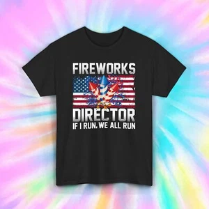 Camiseta Fireworks Director | Camiseta Gráfica Divertida Día de la Independencia | S-5XL - Imagen 1 de 9