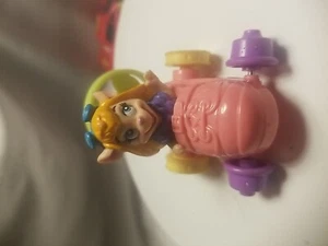 Juguete de PVC Disney Applause Chip & Dale Rescue Rangers Gaget Girl con ruedas E5 - Imagen 1 de 10