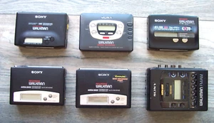 SET 6x Sony Walkman WM-F707 F2097 GX612 GX77 F2085 Player JAPAN TEILE ** WIE BESEHEN ** - Bild 1 von 5