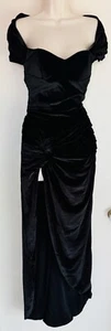 HEBEOS Women's Sheath Column Black Velvet Shoulder Sweep Dress Size Small BNWT - Picture 1 of 6