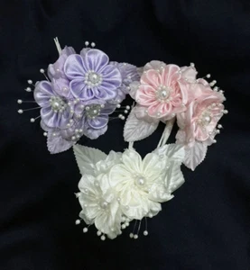 36 Flower. Pearls w/ a Spray On The Satin Flowers of The Bride. 3 Flower x 12 - Picture 1 of 22