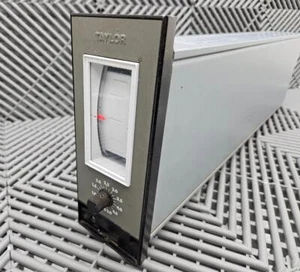 Taylor Instrument X1300N Vintage Ratio Station Input .25/1.25 VDC, Output 4/20 - Picture 1 of 6