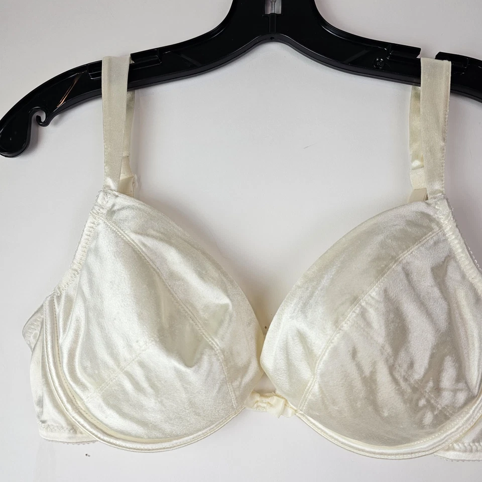 Sujetador Wonderbra 36D Marfil Satinado Push Up Con Aros Acolchado Ajustable 7161 Foto 1 de 4