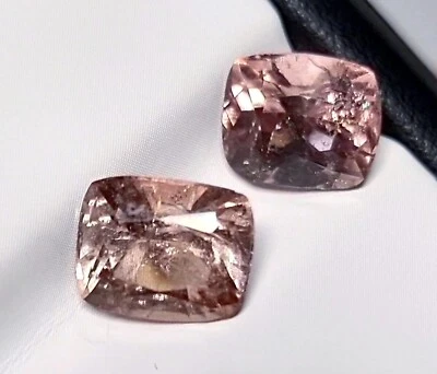 5.55Ct Natural Set of two Tourmaline gemstones, Radiant cut, 8,4x7x6,7mm, Afghan - Image 1 of 4