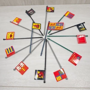 LOT OF 14 FLAGS - BATTLE MASTERS - VINTAGE 1992 MILTON BRADLEY GAME PARTS - Picture 1 of 6