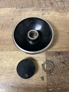 VINTAGE SINGER SEWING MACHINE CRANK WHEEL PART FROM A MODEL 66 - Picture 1 of 5