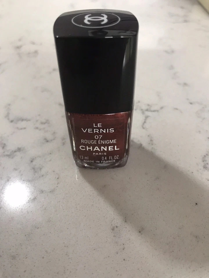 CHANEL Vernis ROUGE VERNiS Iconic Metallic Rouge Noir Tone Very Rare Nagellack - Bild 1 von 1