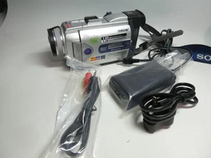Sony TRV50E Large Screen Mini DV Firewire (DV) Editing & PLAYBACK ONLY Camcorder - Picture 1 of 12