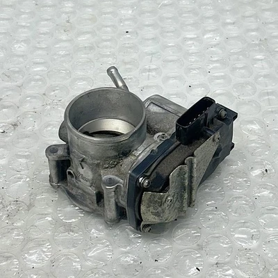 Cuerpo del acelerador para Mitsubishi Outlander PHEV GG3W 2.4 Foto 1 de 4