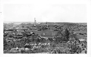 Foto postal vintage vista aérea de la ciudad RPPC Blind River Ontario Canadá - Imagen 1 de 2
