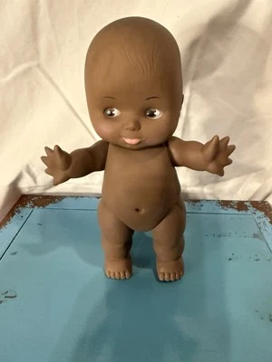 "Muñeca kewpie de goma/vinilo negra de colección hecha en Hong Kong UneedadollCo rara" Foto 1 de 4