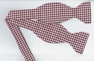 Houndstooth Bow tie, Burgundy & White, Maroon Wedding, Prom, Self-tie Bow tie - Picture 1 of 5