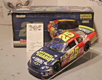 2007 Casey Mears National Guard 1/24 Action NASCAR Diecast Autographed (720) - Image 1 of 2