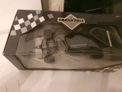 PMA Minichamps 1:18 Grand Prix Mercedes Sauber C12 Karl Wendlinge - Bild 1 von 4