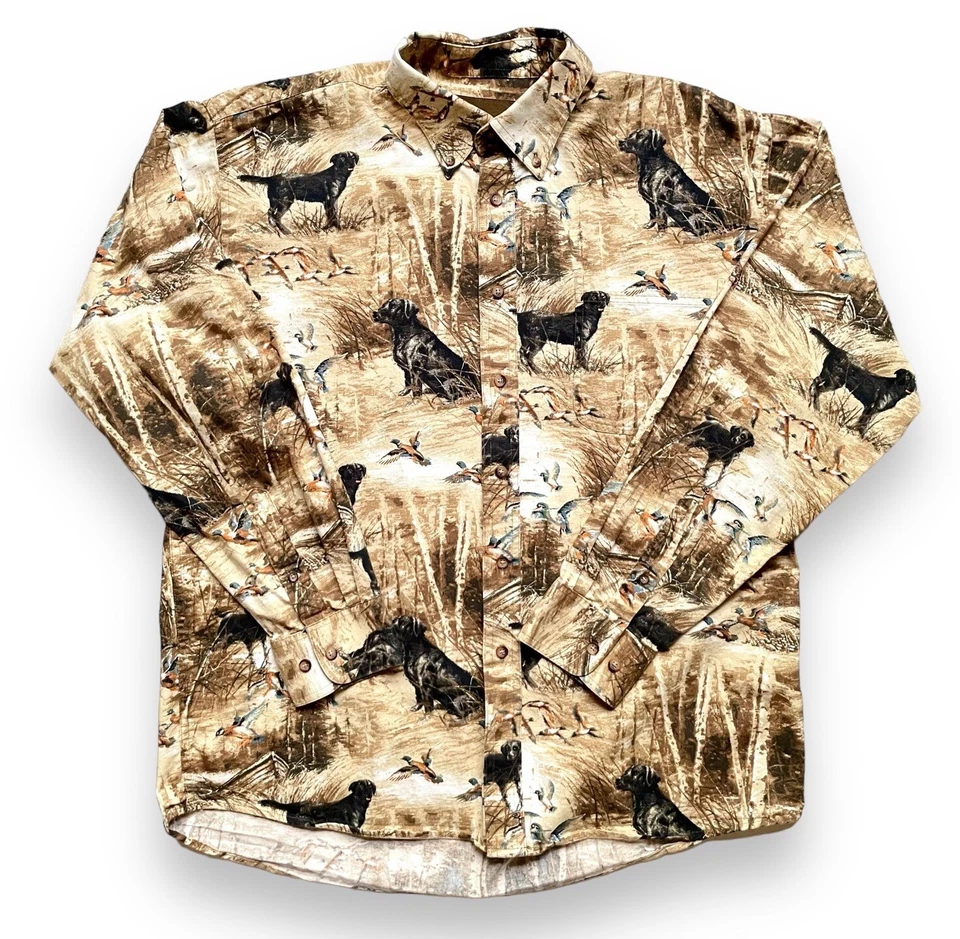 Camisa con botones con estampado de animales Duck Head Expedition para hombre talla grande Foto 1 de 3
